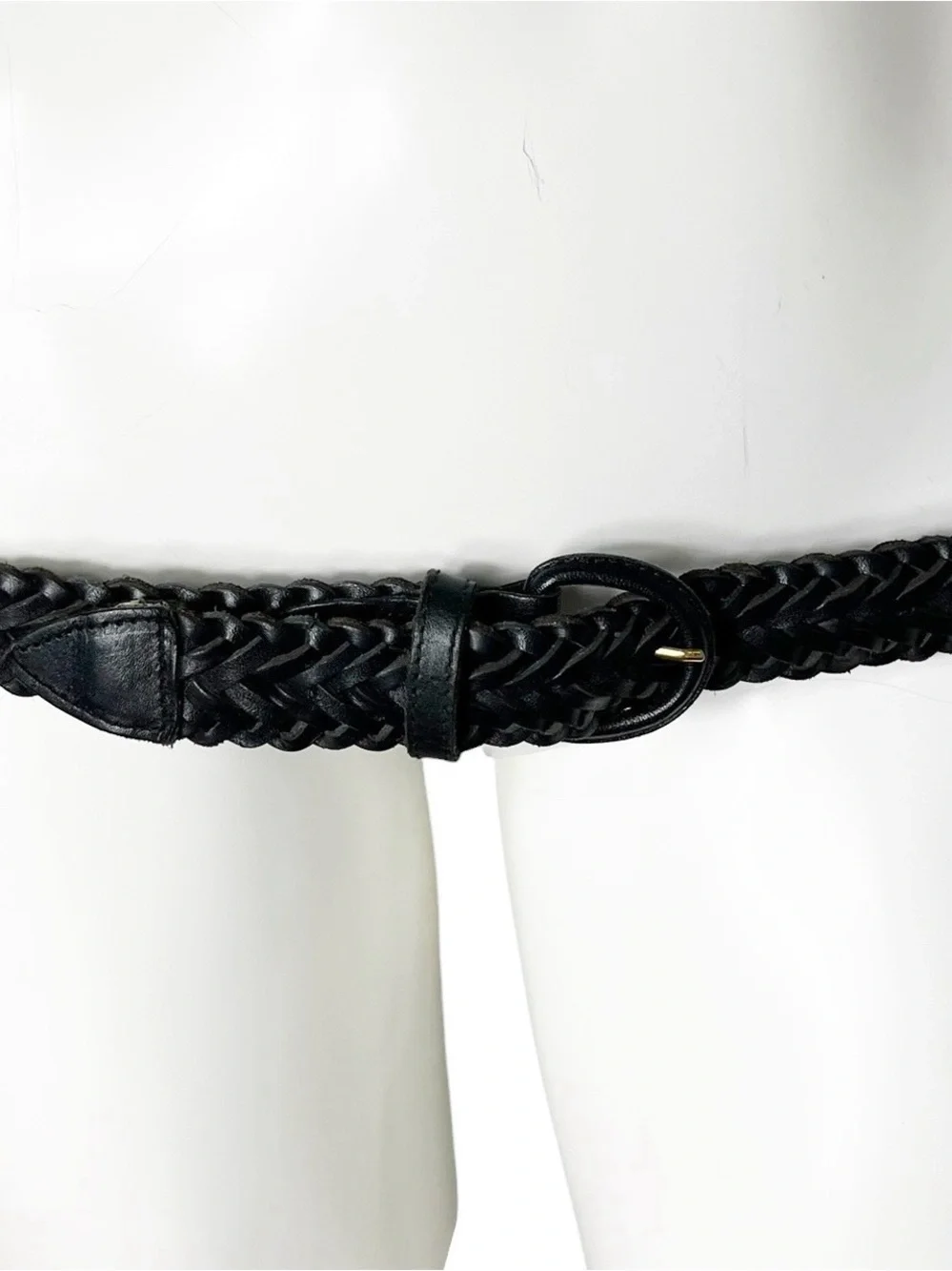 Women’s Black Genuine Leather Braided Belt Size 36 Classic Timeless Style